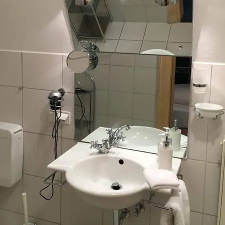 Gaestehaus Hoepkens Ruh فندق