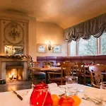 Gaestehaus Hoepkens Ruh Szálloda 3*