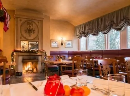 Gaestehaus Hoepkens Ruh ホテル 3*