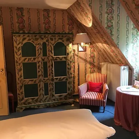 Hotel Gaestehaus Hoepkens Ruh 3*