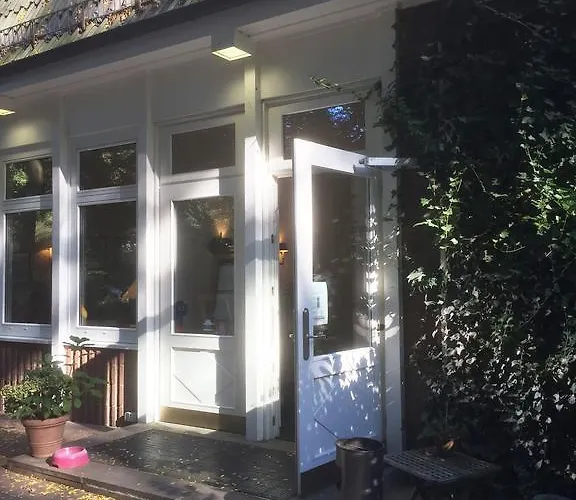 Gaestehaus Hoepkens Ruh Hotel 3*